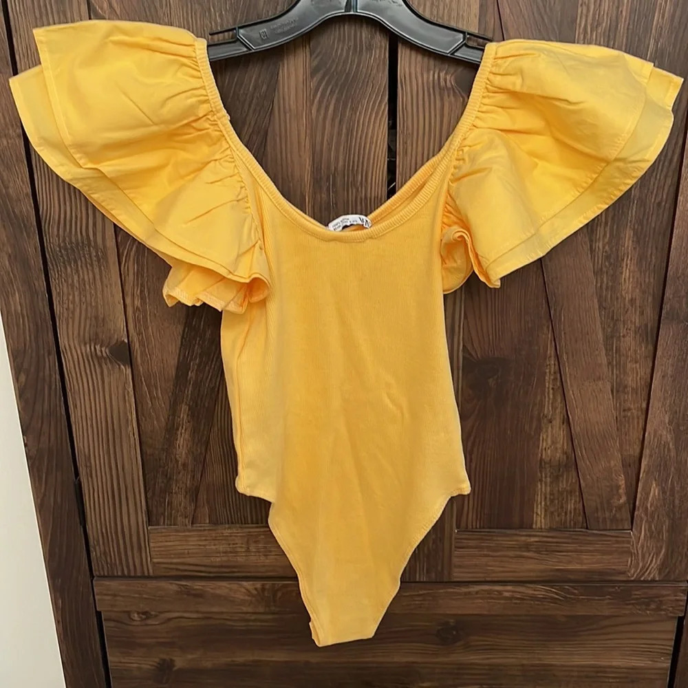 NWT Zara Yellow Ribbed Ruffle Bodysuit - Picture 6 of 6